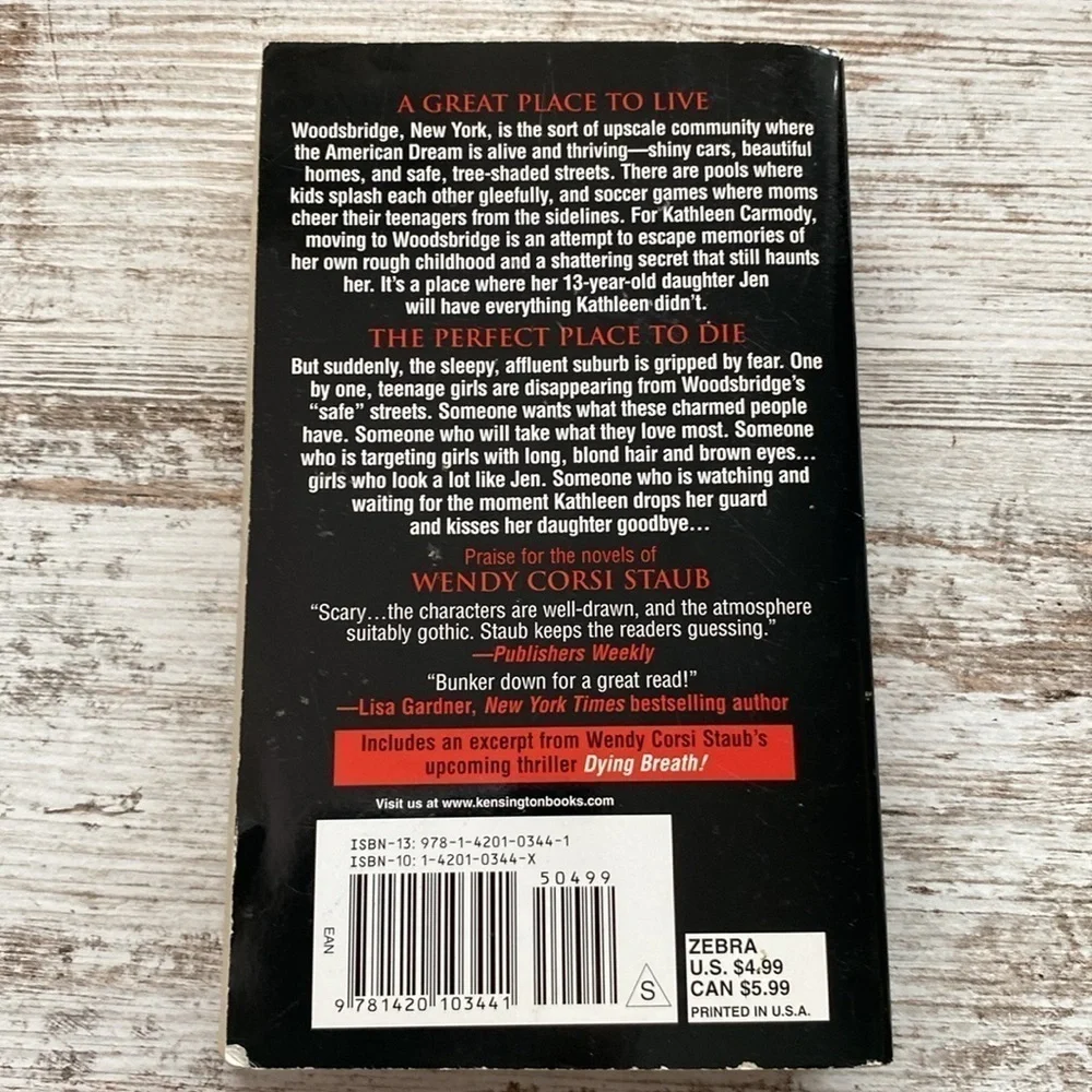 Kiss Her Goodbye by Wendy Corsi Staub Paperback 2004 Fiction Mystery Book